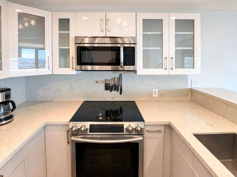 3121 W Coast Hwy #7D — Photo 49