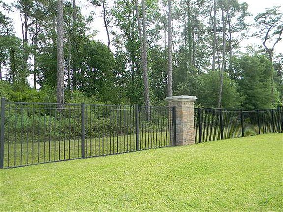 3rd image of 14358 Fosters Run Ln