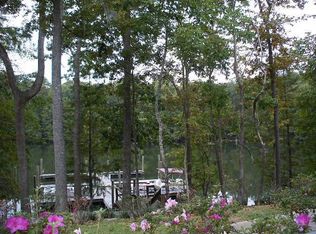 141 Ballard Ln, Santee, SC 29142