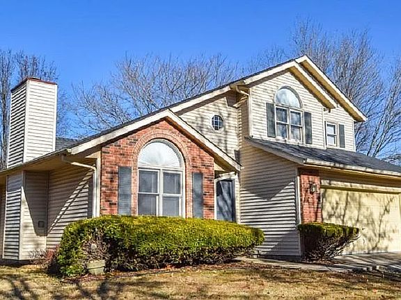 2nd image of 4301 E Whitley Dr