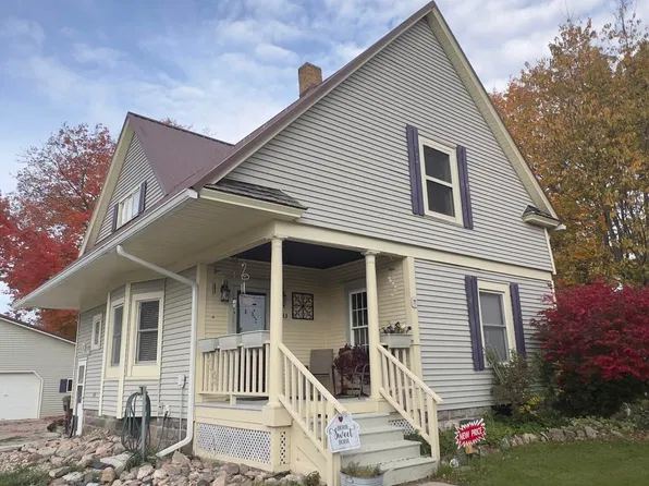 1033 Washington Blvd, Lake Odessa, MI 48849