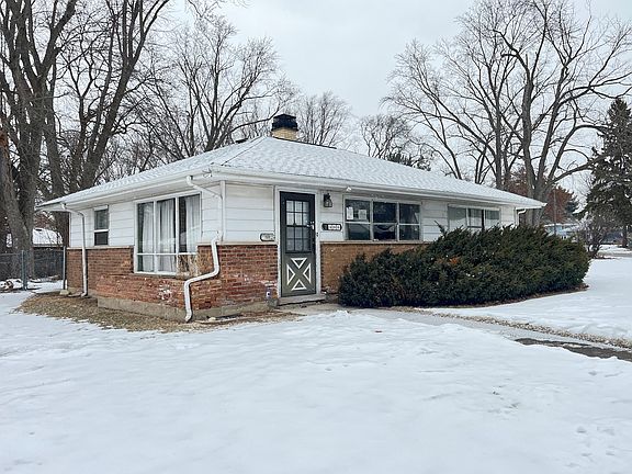 2nd image of 406 Neosho St