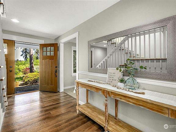 3rd image of 23810 75th Avenue SE