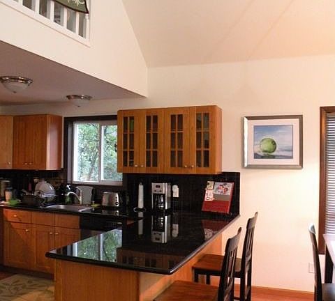 4th image of 871 Catala Ave SE