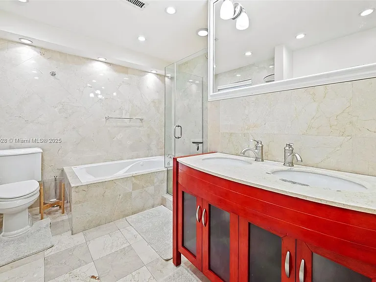 1211 Algeria Ave — Photo 19