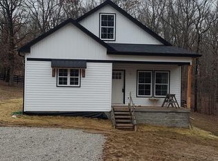 205 Jenkins Rd, Bowling Green, KY 42101