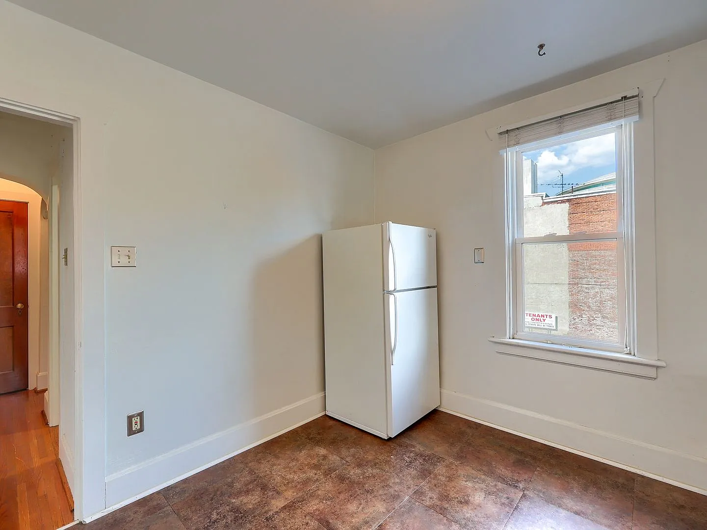 255 Briggs St — Photo 4