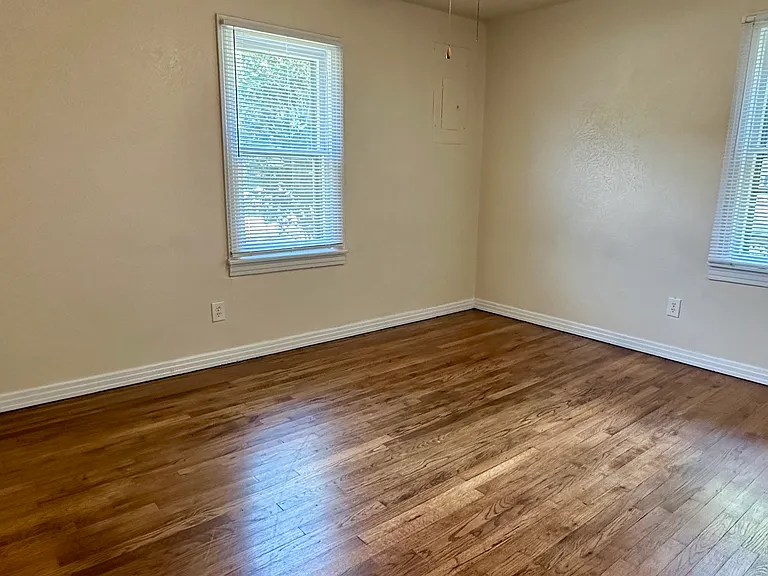 5617 Watters Pl — Photo 6