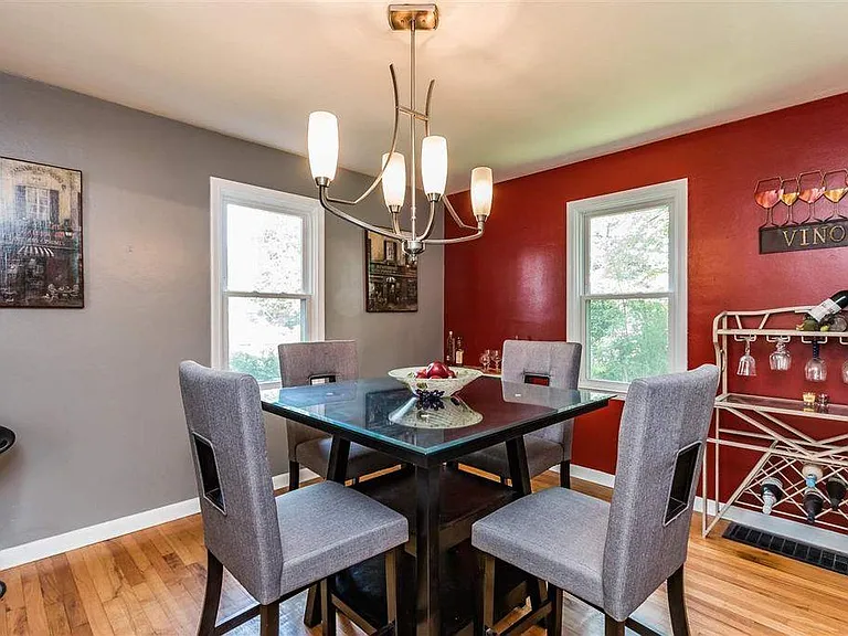 1014 Stanfield St — Photo 12