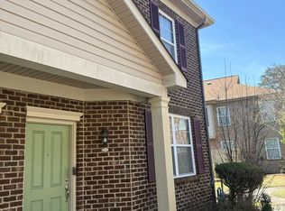 514 Hadleybrook Dr, Chesapeake, VA 23320