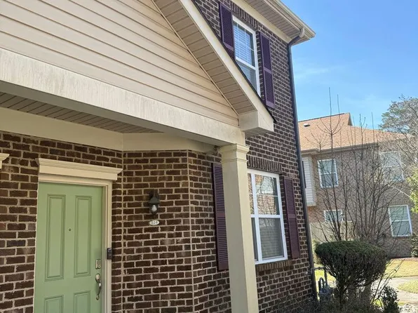 514 Hadleybrook Dr, Chesapeake, VA 23320