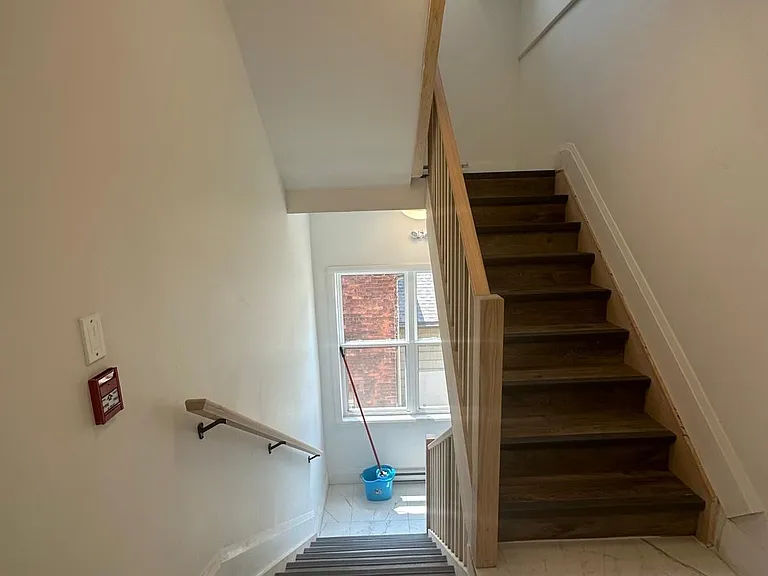 66 Wellington St S #100 — Photo 2