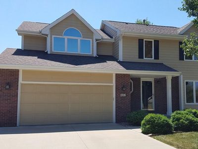 421 29th St, West Des Moines, IA, 50265