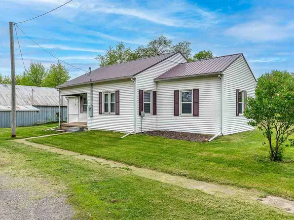 300 W 3rd Ave, Olds, IA 52647