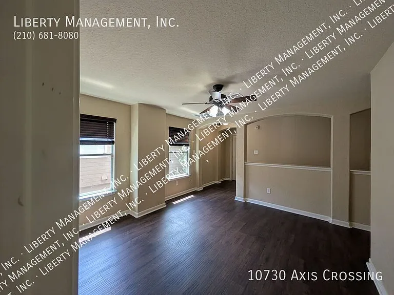 10730 Axis Xing — Photo 17