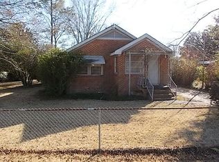 7001 Old Shell Rd, Mobile, AL 36608