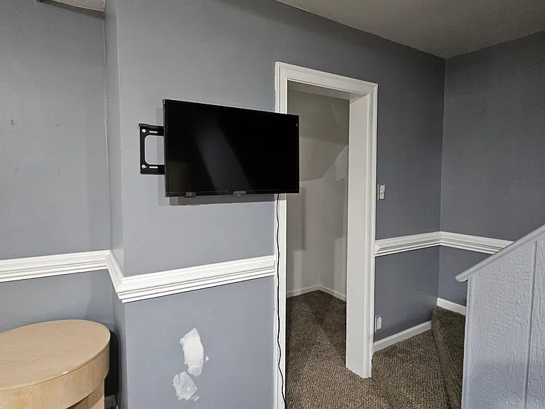 2914 S Mendenhall Rd — Photo 14