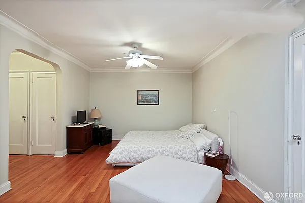 Rented by Oxford Property Group | media 6