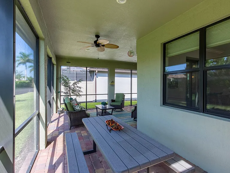 8161 Hanoverian Dr — Photo 28