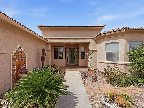 3rd image of 2267 W Calle Casas Lindas