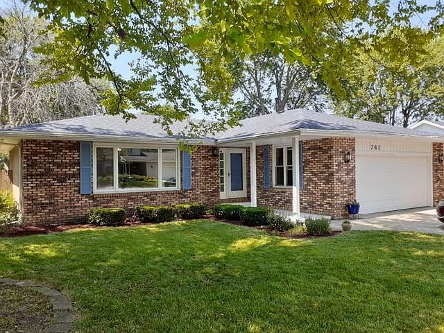 1st image of 741 Woodstock Ln