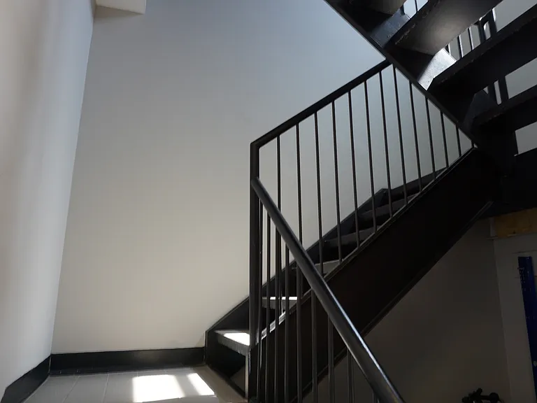 7 Florence St #22 — Photo 3