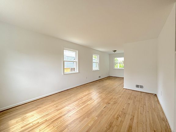 5th image of 5700 Fenwick Dr