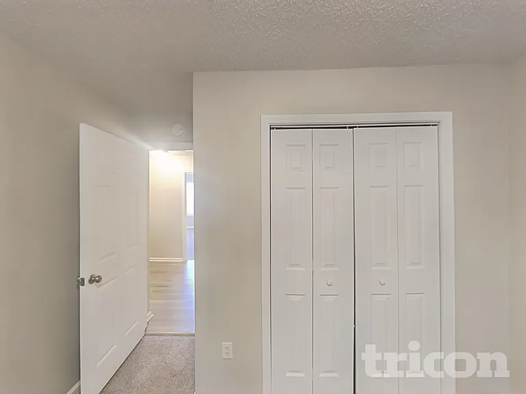 665 Skyline Dr — Photo 27