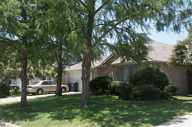 1st image of 3720 Brett Dr