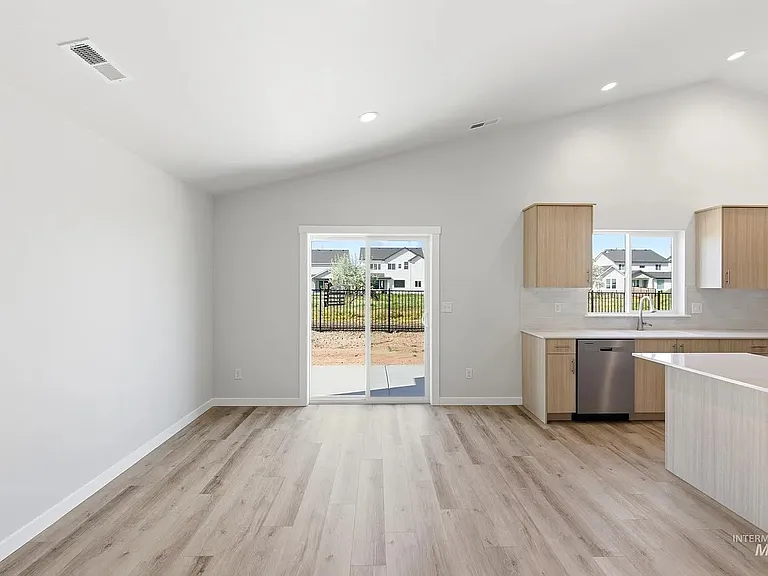 6686 W Plateau Creek Dr — Photo 10