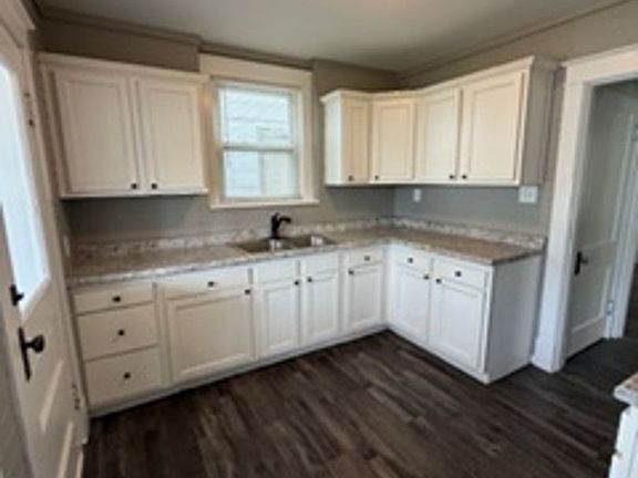 4th image of 969 Harmon Ave