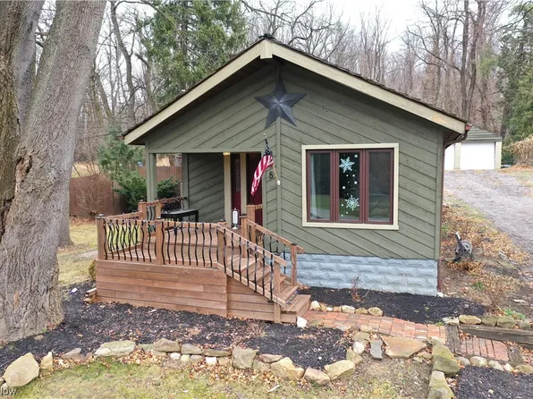 365 Southeast Ave, Tallmadge, OH 44278