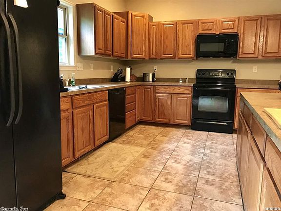 4th image of 281 Kelley Hollow Ln