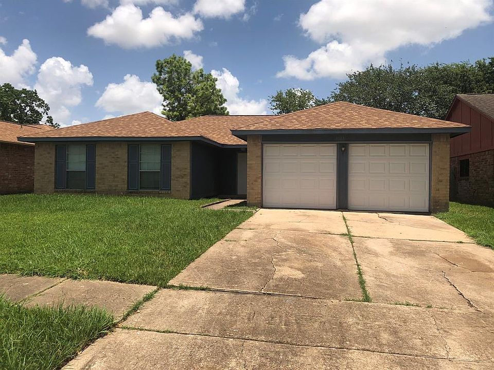 1st image of 1919 Summer Place Dr