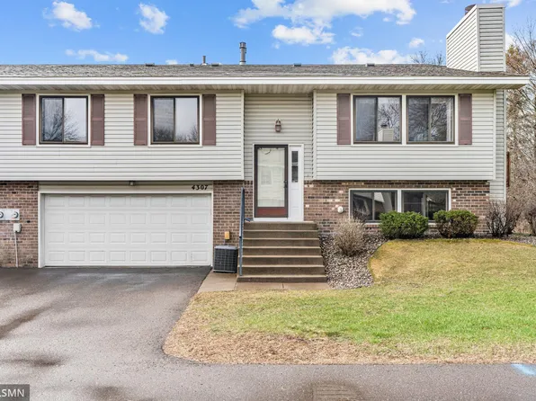 4307 Evergreen Dr, Vadnais Heights, MN 55127