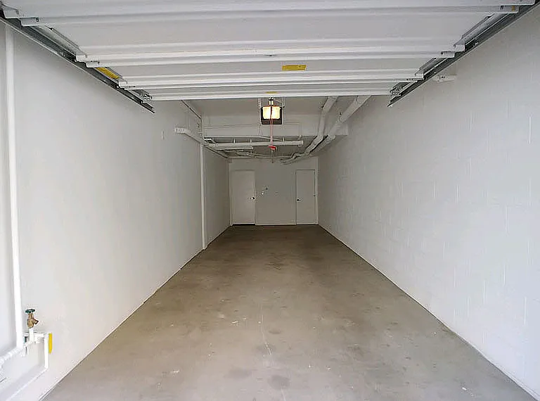 Almeria Townhomes — Photo 56