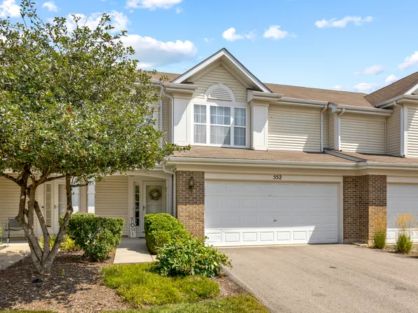 552 Yorkshire Ln, Hampshire, IL 60140