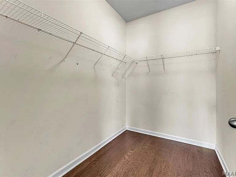 9348 Turnberry Park Dr — Photo 27