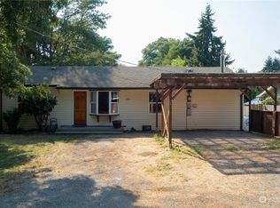 11049 17th Ave SW, Seattle, WA 98146