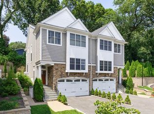 65 Morrow Ave, Scarsdale, NY 10583