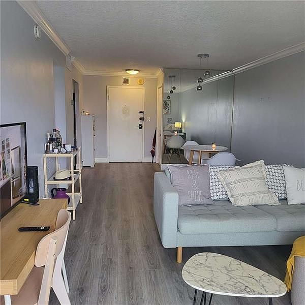 1st image of 900 NE 18th Ave APT 804