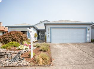 2032 NE 158th Ave, Portland, OR 97230