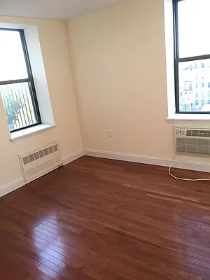 Rented by East Williamsburg Realty Inc | media 47