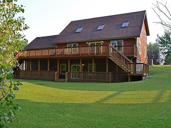 4th image of 205 Creek Wood Dr