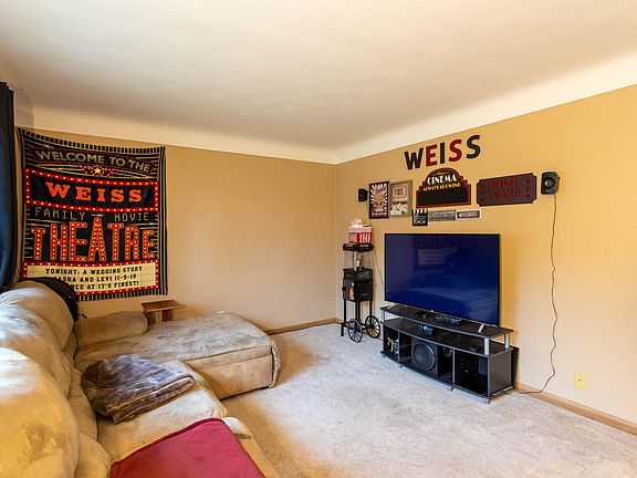 3rd image of 207 Bellwood Ave
