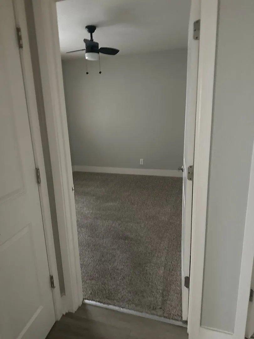 Sutter Crossing Apartments — Photo 2
