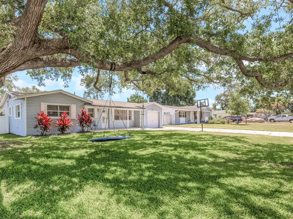 1139 Fay Ave, Largo, FL 33771