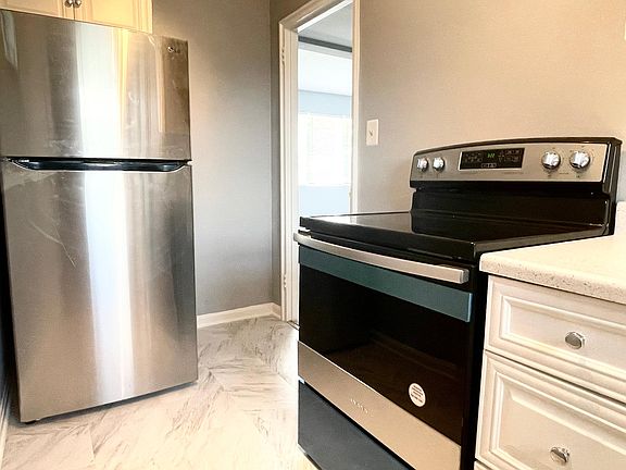 4th image of 6182 Greenwood Dr APT 301