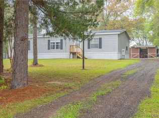 2727 E Center St, Inverness, FL 34453