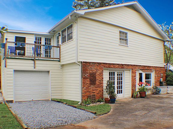 3rd image of 3177 Petite Forest Dr